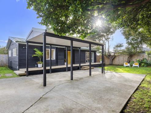 60 Holmes Road, Manurewa