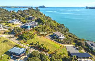 60 Rangituia Lane, Coromandel