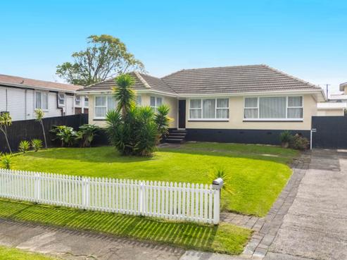 36 Plumley Crescent, Mangere