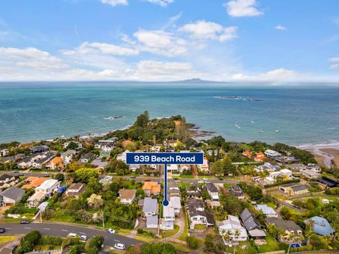 939 Beach Road, Torbay