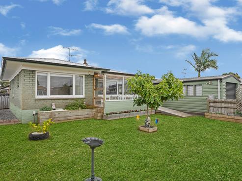6 Paterson Avenue, Pukekohe