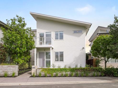 8 Toheroa Street, Hobsonville