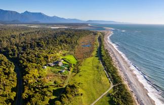 4/11294 State Highway, Haast