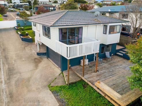 39 Garton Drive, Massey