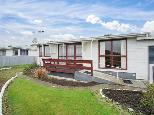 203 Dunns Road, Otatara