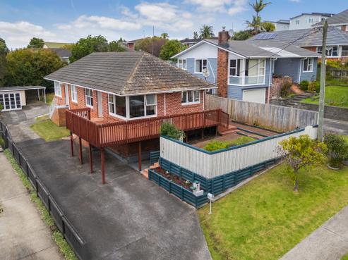 1/36 Ocean View Road, Northcote