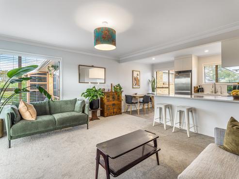 2/66 Fowlds Avenue, Sandringham