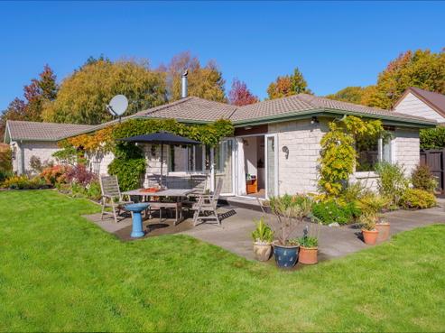 5 Lodge Place, Ilam