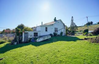 18, 20, 22 Lyne Street, Nightcaps