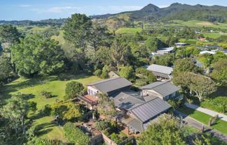 27 Donnelly Street, Oakura