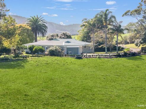62 Mcwatt Road, Waitakaruru