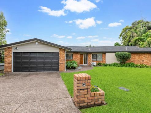 17 Ayrshire Place, Somerville