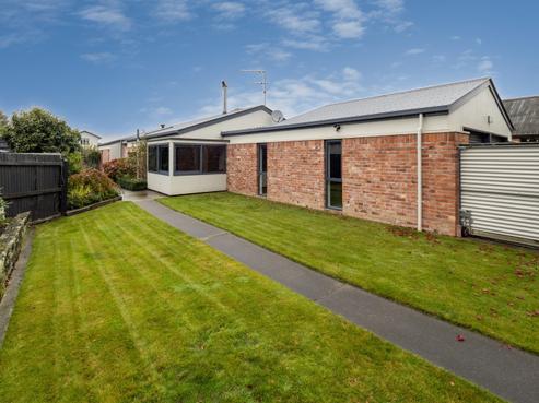 28 Oak Grove, Ashburton