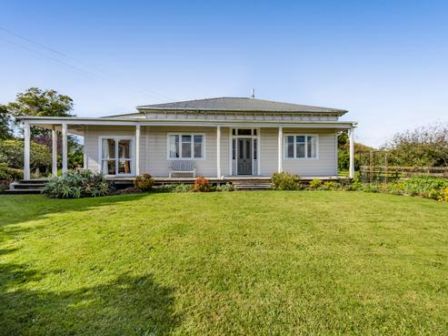 724 Ararata Road, Hawera