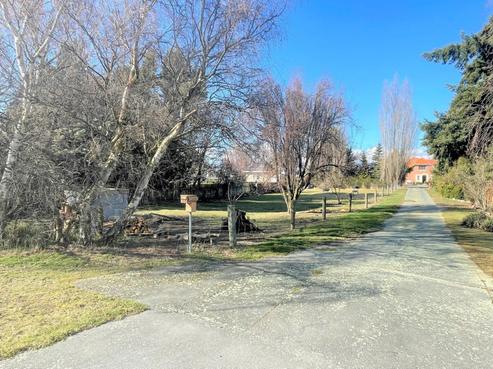 38 Knowles Crescent, Ranfurly