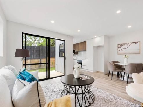 8F Butterworth Drive, Glendene