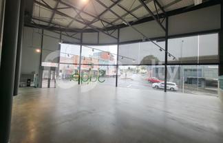 Exclusive Showroom + Main Road Corner Location