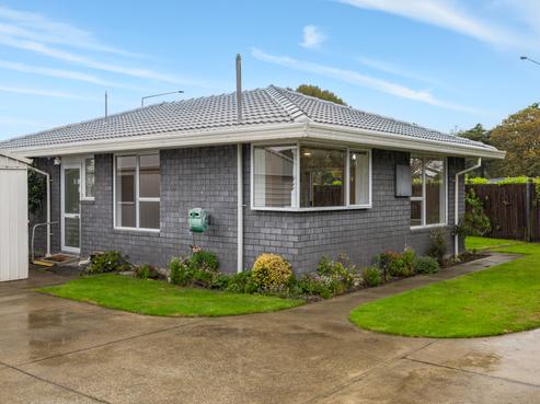 2/15 Dumfries Drive, Hei Hei