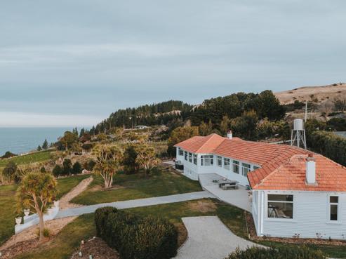 1140 Coast Road, Karitane