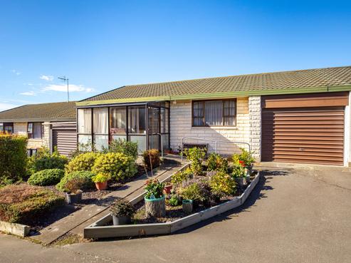 2/138 North Street, Seaview