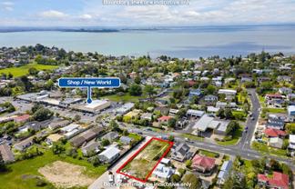 83 Godley Road, Green Bay