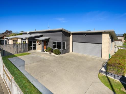 99 Schnell Drive, Kelvin Grove