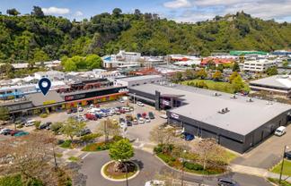 High-profile commercial space on 'The Strand'