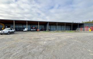3,700m² Yard + 505m² Implement Shed - For Lease