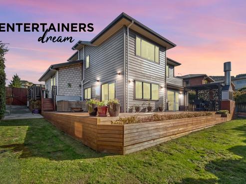 15 Frankie Stevens Place, Riverstone Terraces