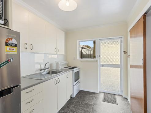 2/220 Coronation Avenue, Welbourn