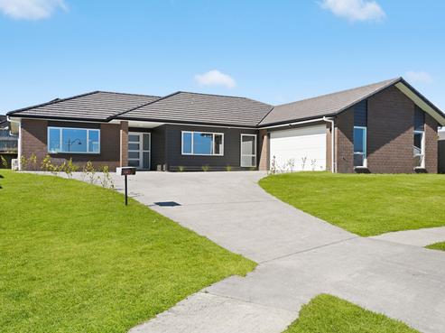 12 Helenslee Court, Flagstaff