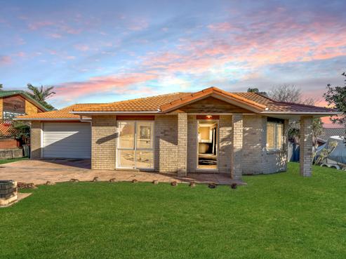 22 Medvale Avenue, Flat Bush
