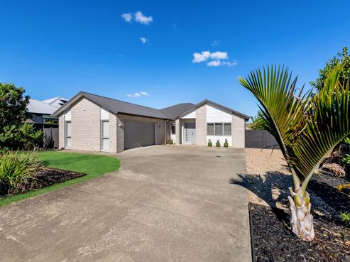 57 Seventh View Avenue, Beachlands