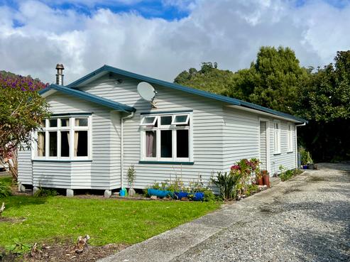 28 Greenfield Street, Hector