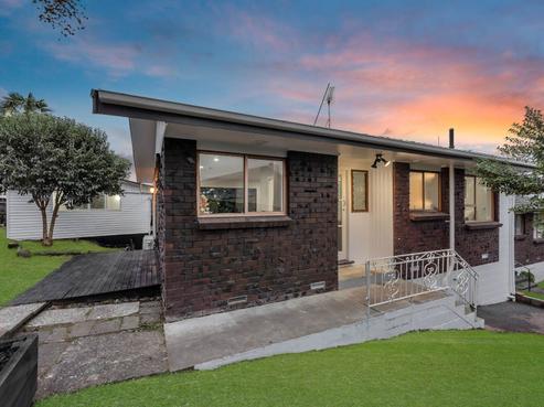 3/4173A Great North Road, Glen Eden
