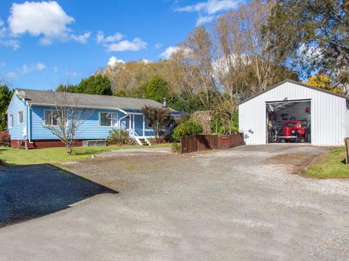 87 Rautawhiri Road, Helensville