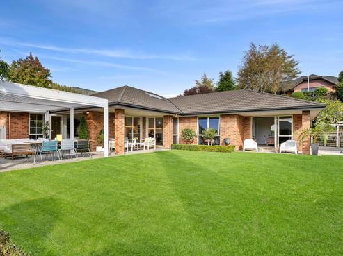 24 Park Drive, Richmond