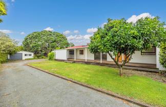 465 Clarks Beach Road, Waiau Pa