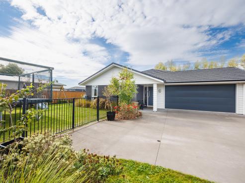 92D Pharazyn Street, Feilding