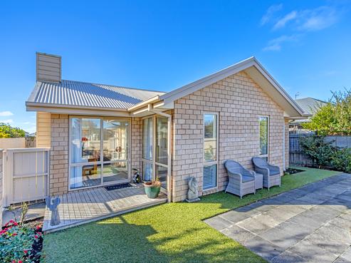 1/44 Sawyers Arms Road, Northcote
