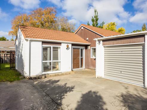 2/34 Greers Road, Burnside