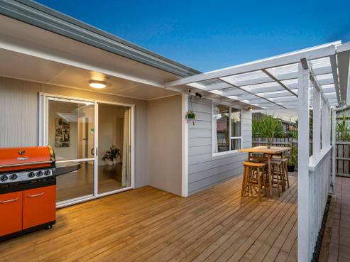 2/212 Waitemata Drive, Ranui