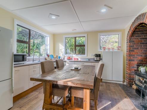 164 Main South Road, Green Island