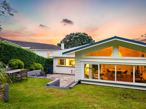29 Mount Royal Avenue, Mount Albert