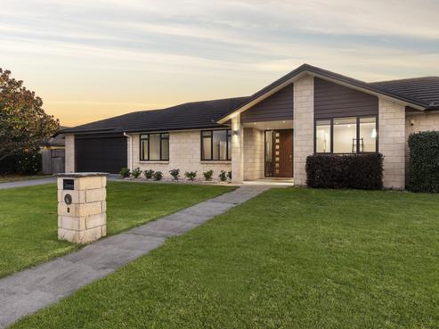 2 Kowhai Drive, Cambridge