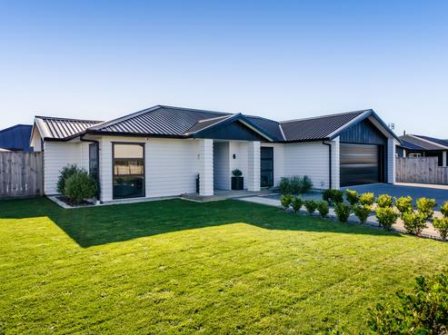 12 Hodge Park Lane, Inglewood