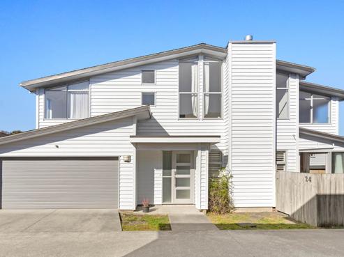 24 Mana Lane, Pinehill