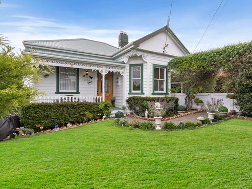 25 Huka Road, Birkenhead