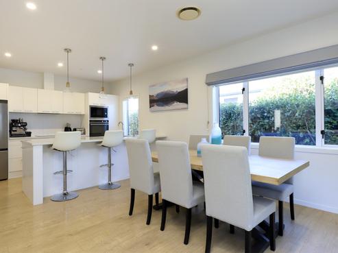 27A Warwick Crescent, Taradale