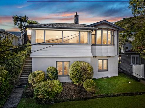 17 Burrows Avenue, Karori
